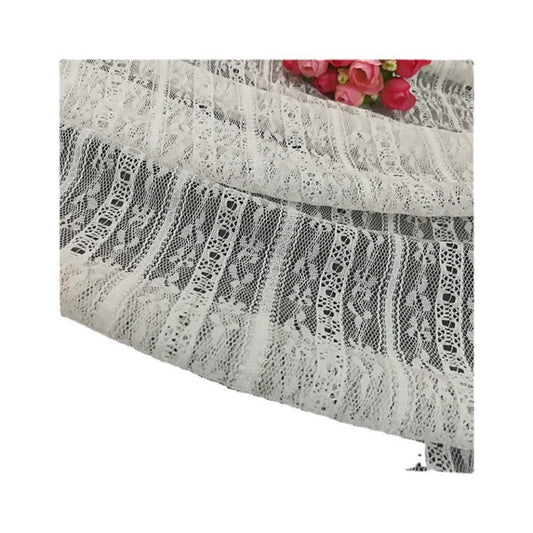 قماش دانتيل مخرم