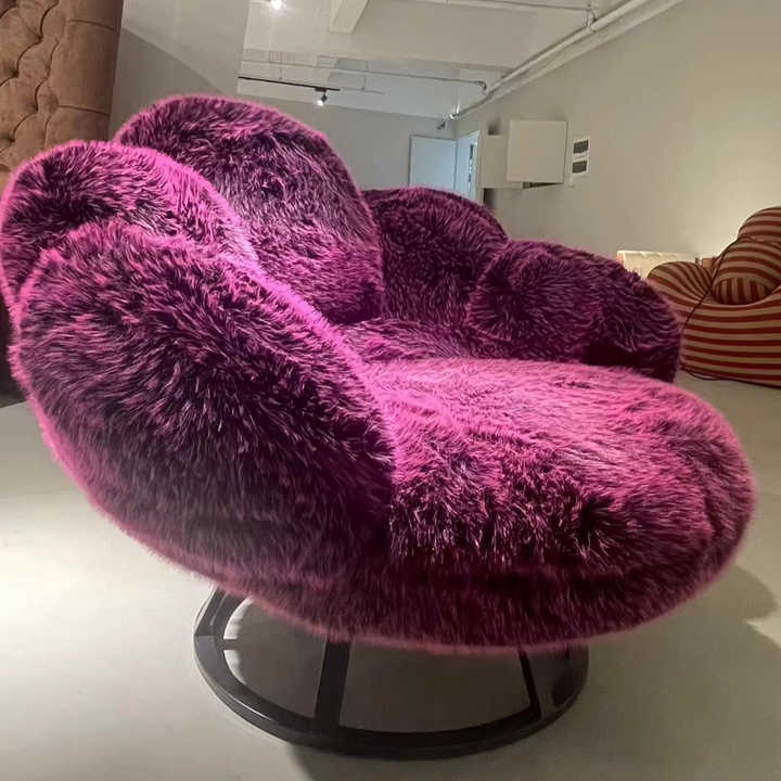 Bear claw swivel chair