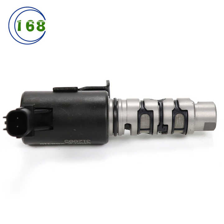 Camshaft cooling system for engine