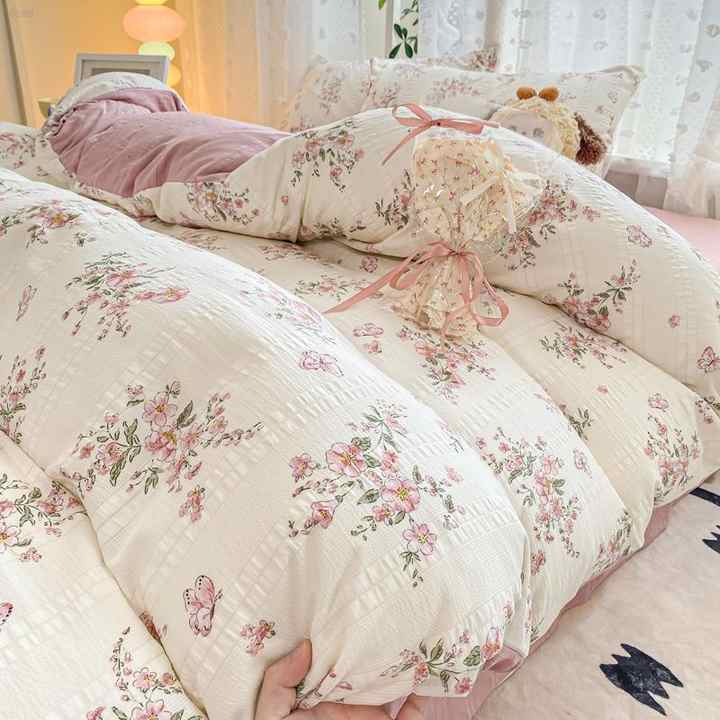 مجموعة مفروشات الأسرّة الفاخرة الأكثر مبيعاً في القائمة الجديدة The best-selling luxury bedding collection in the new list