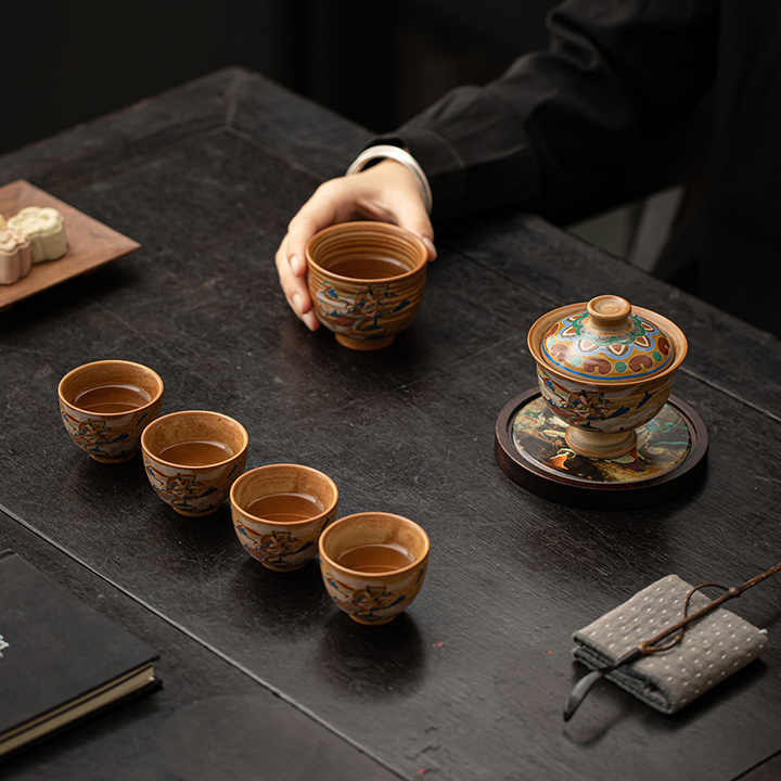 Dong Huang Kuichao Maotai Handmade Tea Set