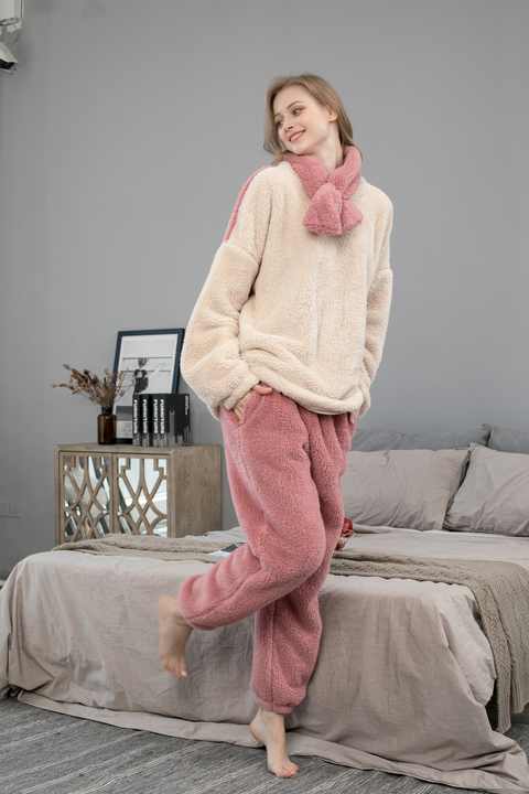 Women's pajamas