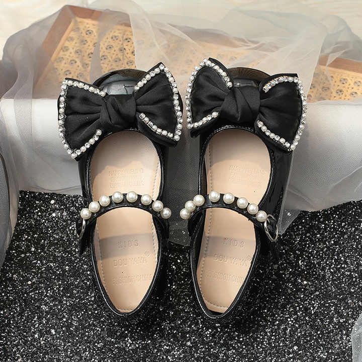 Children's shoes