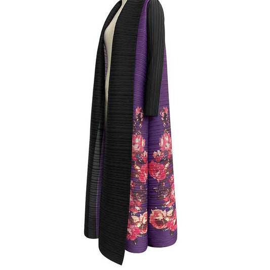 عباية سودا بالورود مفتوحة