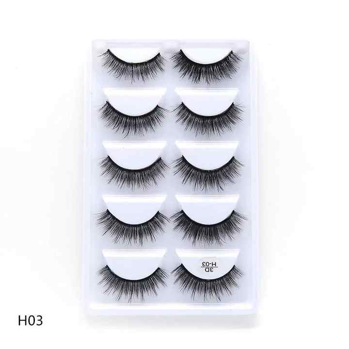 pairs of false eyelashes
