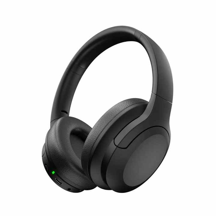 For headphones . لسماعاته