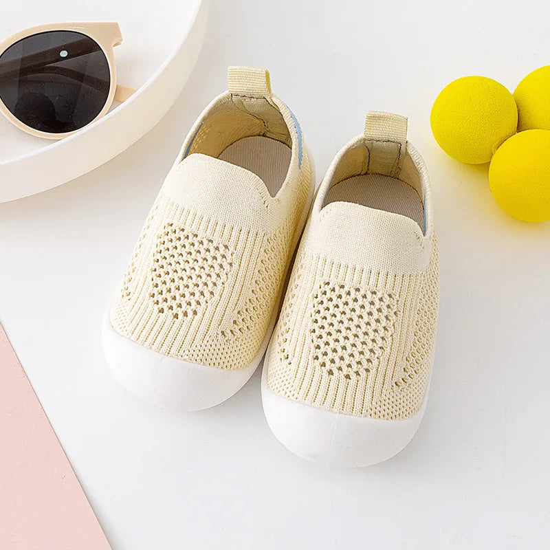 girls flat shoes