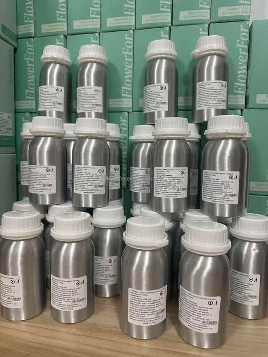 عطر مستوحى من الزيوت العطرية- رجالي