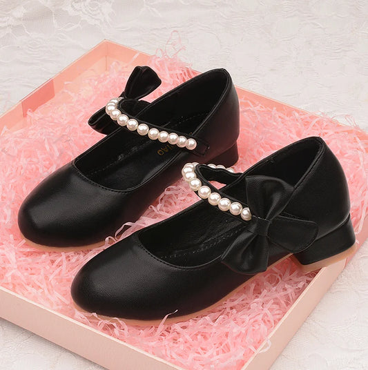 حذاء بنات ابيض اميري - White princess girls shoes