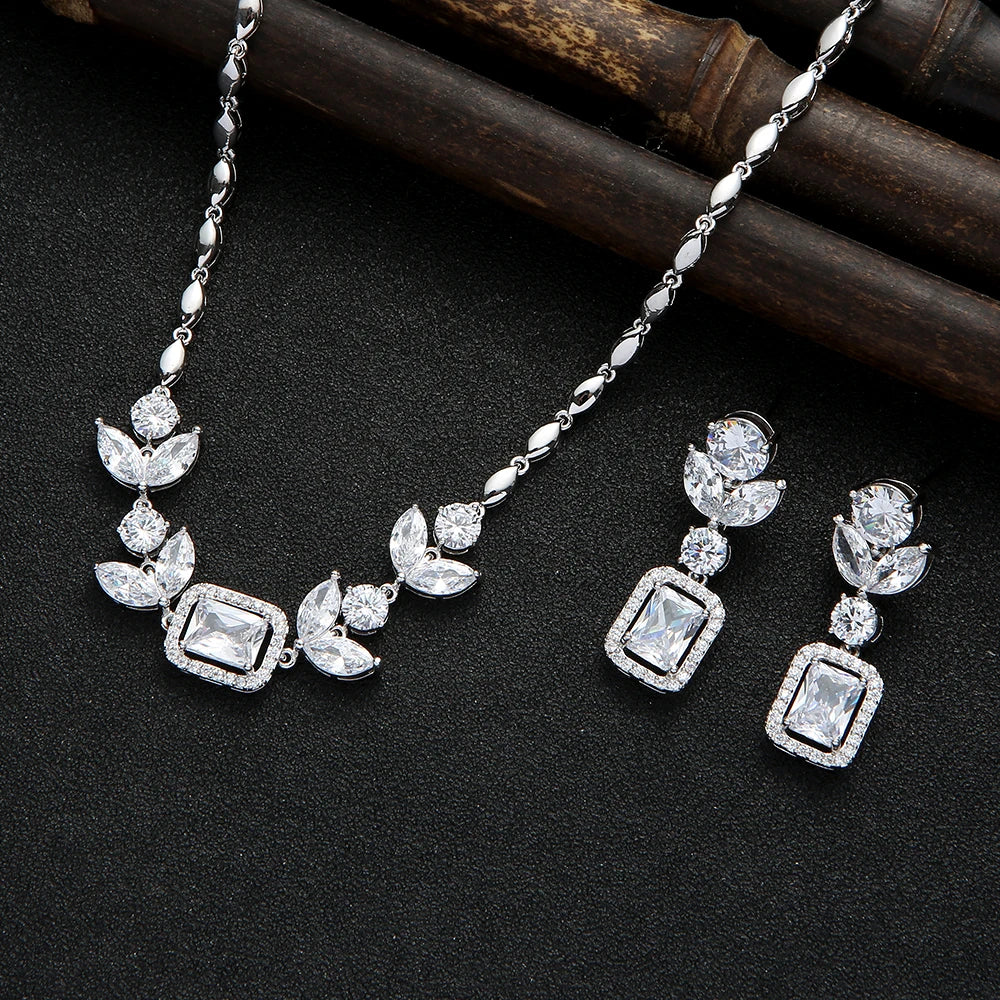 Classic Jewelry - Gold Jewelr