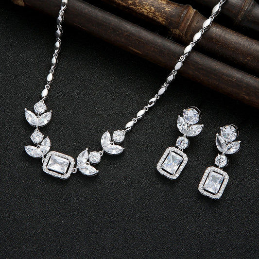 مجوهرات كلاسيكية - Gold Jewelr