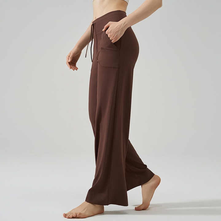 Women's workout clothing
