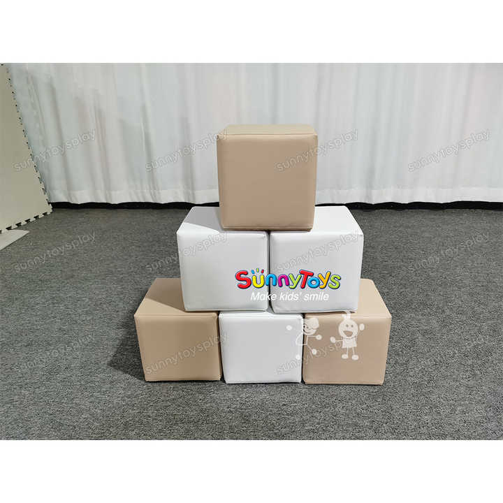 Beige Indoor Baby Playground Soft Play Set Sponge Material Bare For Soft Play البيج داخلي ملعب الطفل مجموعة اللعب الناعمة مادة الإسفنج عارية للعب لينة