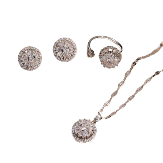 طقم قلادة وأقراط