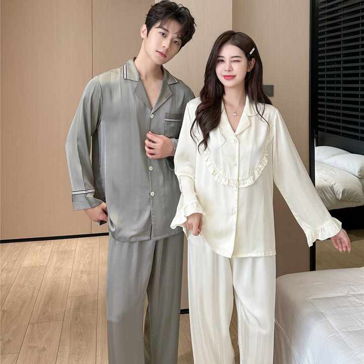 custom pajamas . بيجامة مخصصة