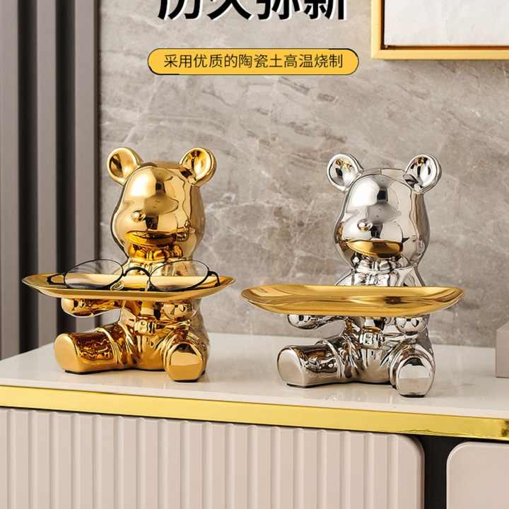 Ceramic statues for gifts and decor