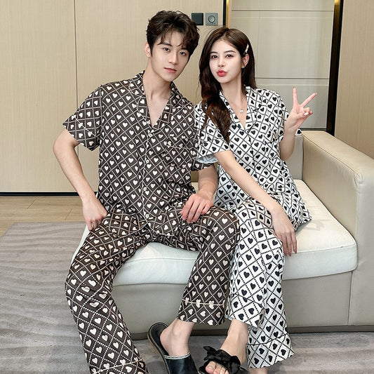 بدلات نوم رجال كم طويل