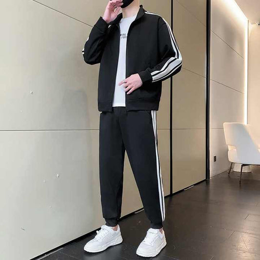 بدلة رياضية للرجال