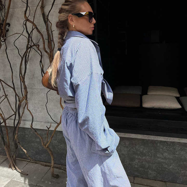 ملابس نسائيه , Women's clothing