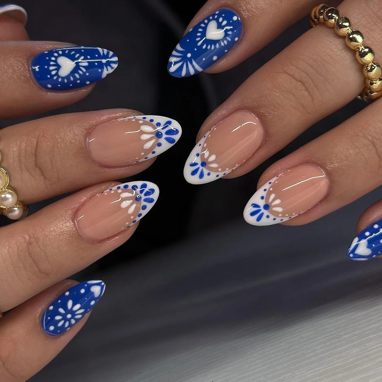 Short square fingernails