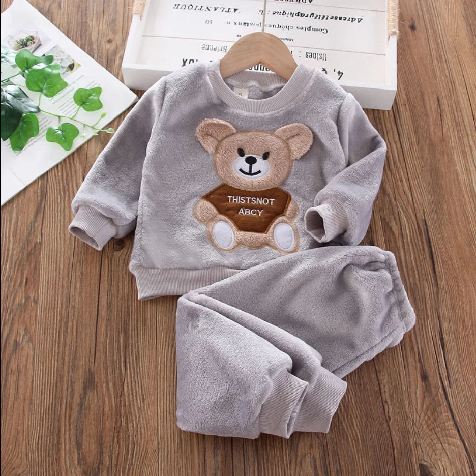 ملابس أطفال صوفية - Kids Sweater Clothing
