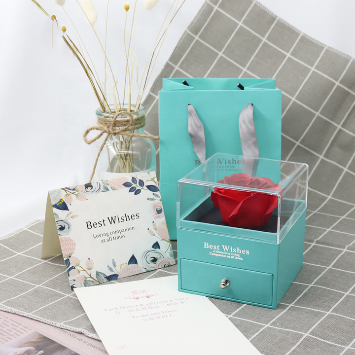 هدايا نسائيه