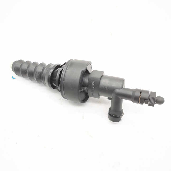 أسطوانة القابض الرئيسية