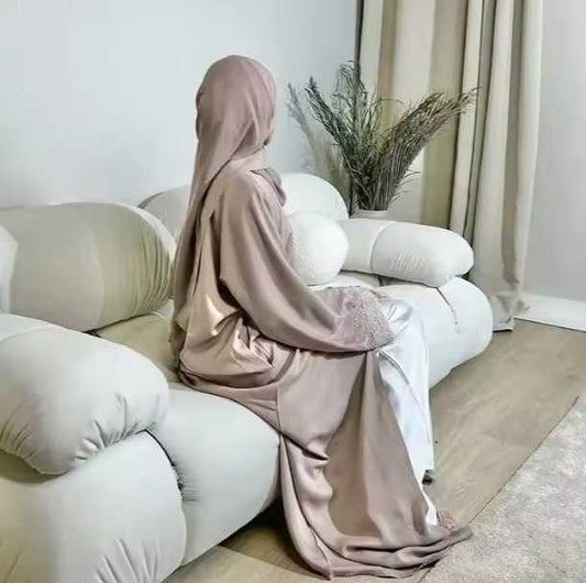 عباية ملونة فاخرة