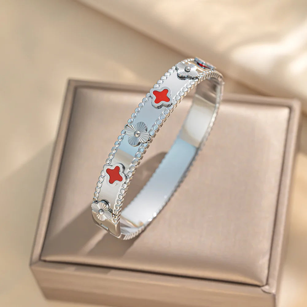 اسوار نسائي , Women's bracelet