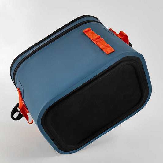 حقيبة تبريد ناعمة معزولة محمولة من مادة TPU . Portable Insulated Soft TPU Cooler Bag for Lunch or