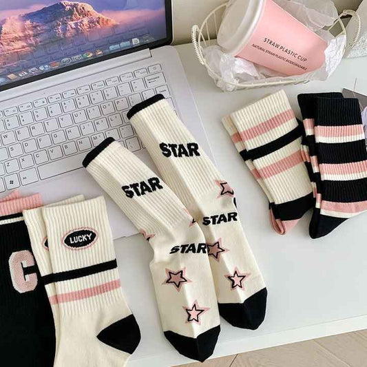 جوارب socks