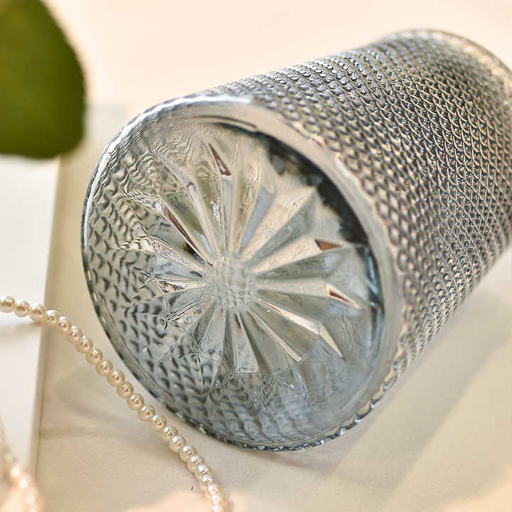 Modern Simple Small Elegant Bud Decorative Table Hot