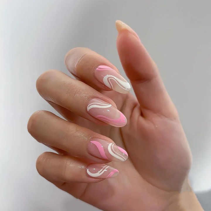 24 قطعة من الأظافر الاصطناعية القصيرة لاصقة من 24 pcs Short False Nails Adhesive
