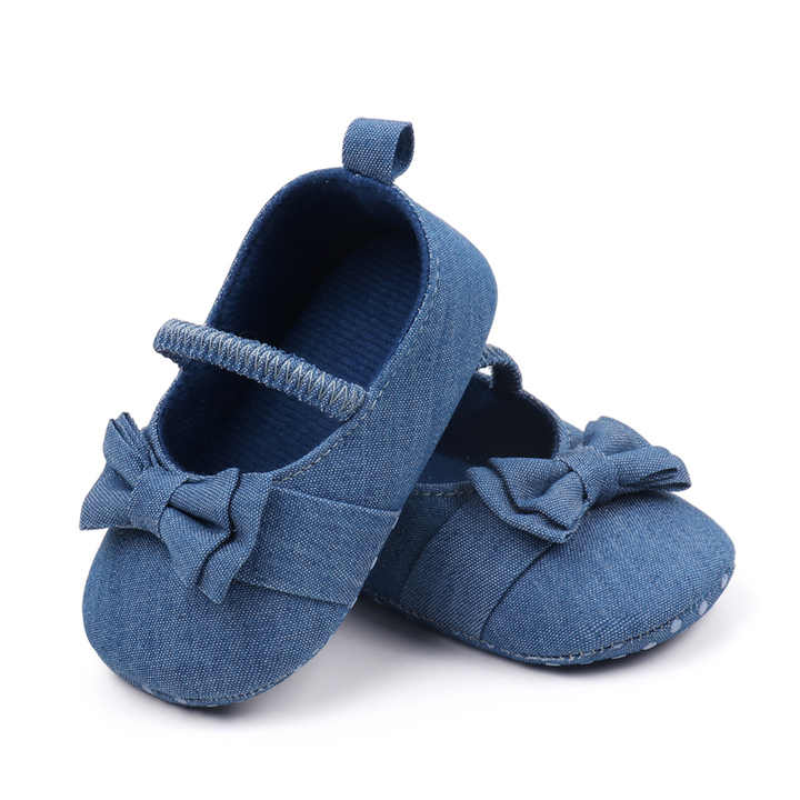 Girls' flexible flat shoes