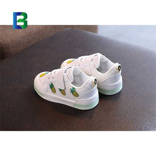 حذاء رياضي اولاد