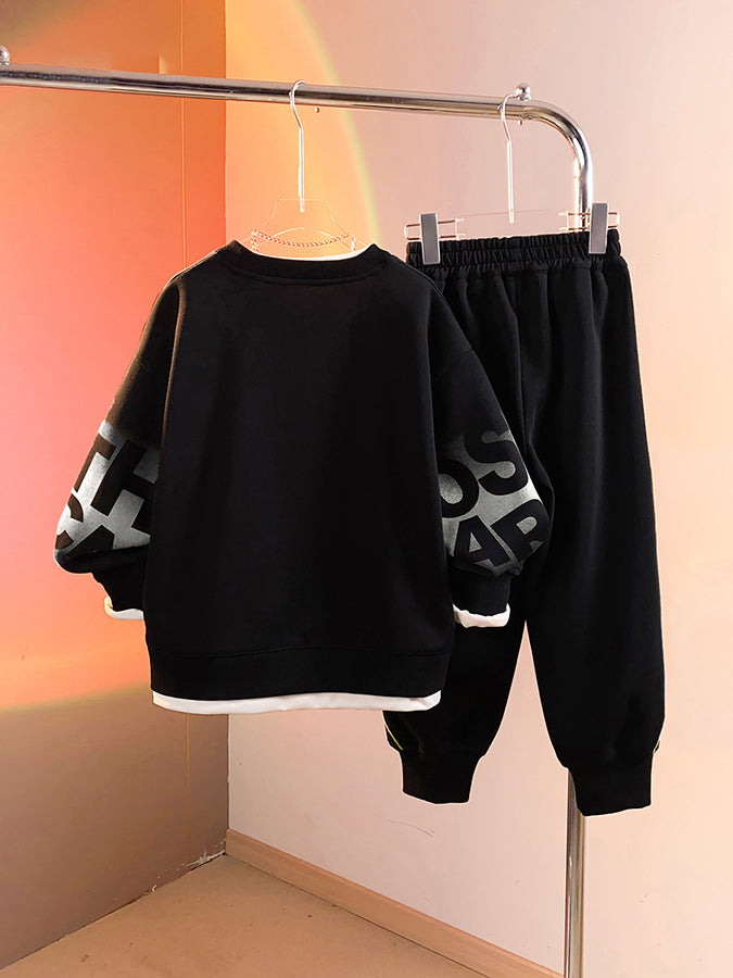 ملابس أولاد