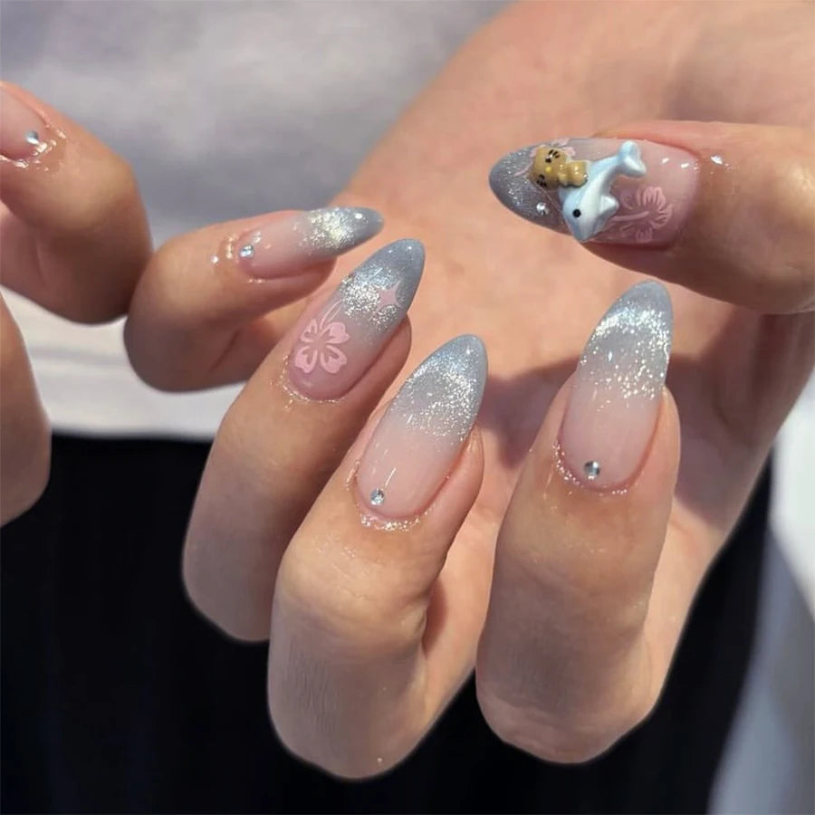Short square fingernails