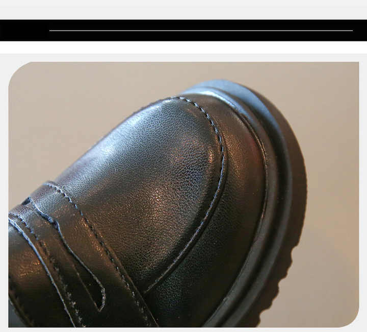 Girls flat shoes
