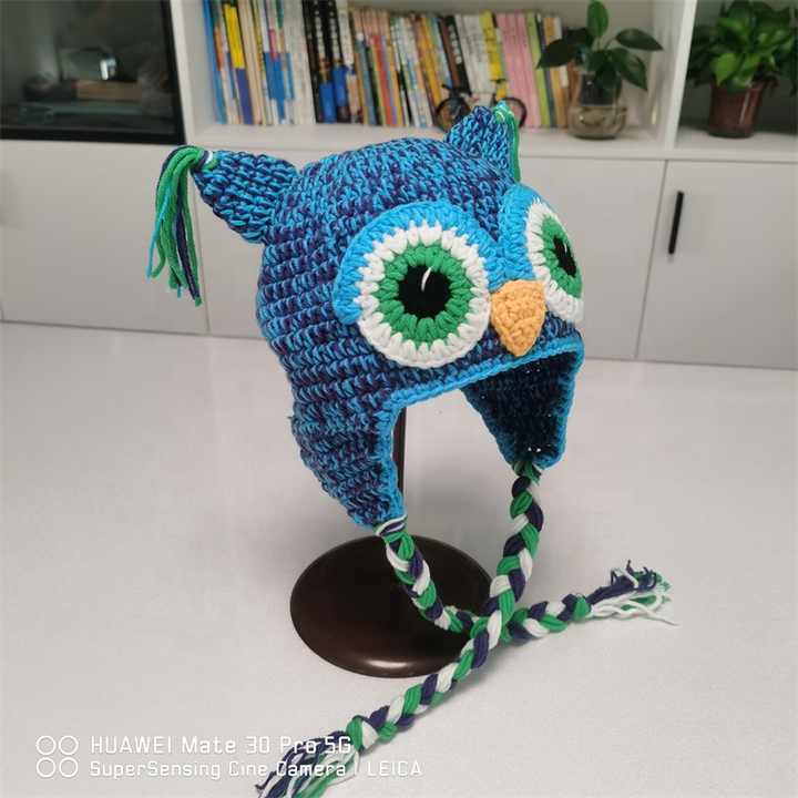 New blue owl baby hats
