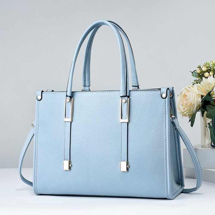 Elegant women's faux leather bag