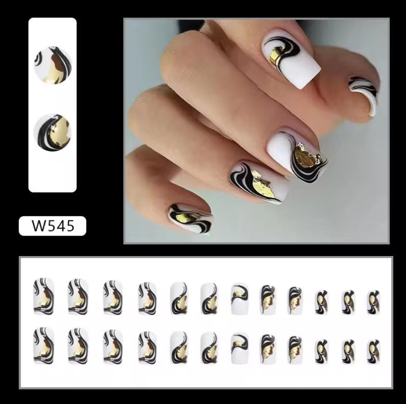 أظافر صناعية nails