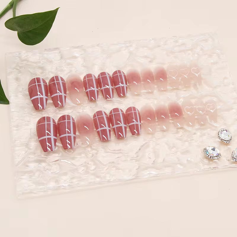اظافر صناعيه , Artificial nails