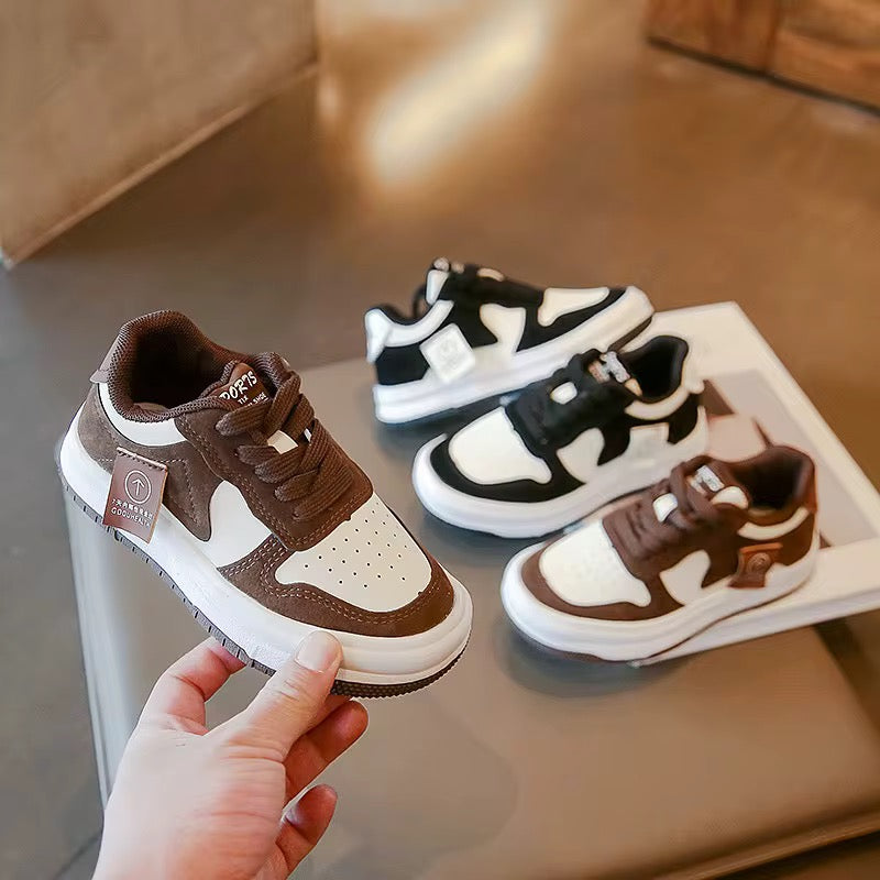 New girls' sneakers
