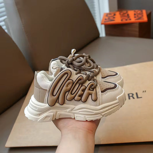 أحذيه رياضيه بنات غير رسمي