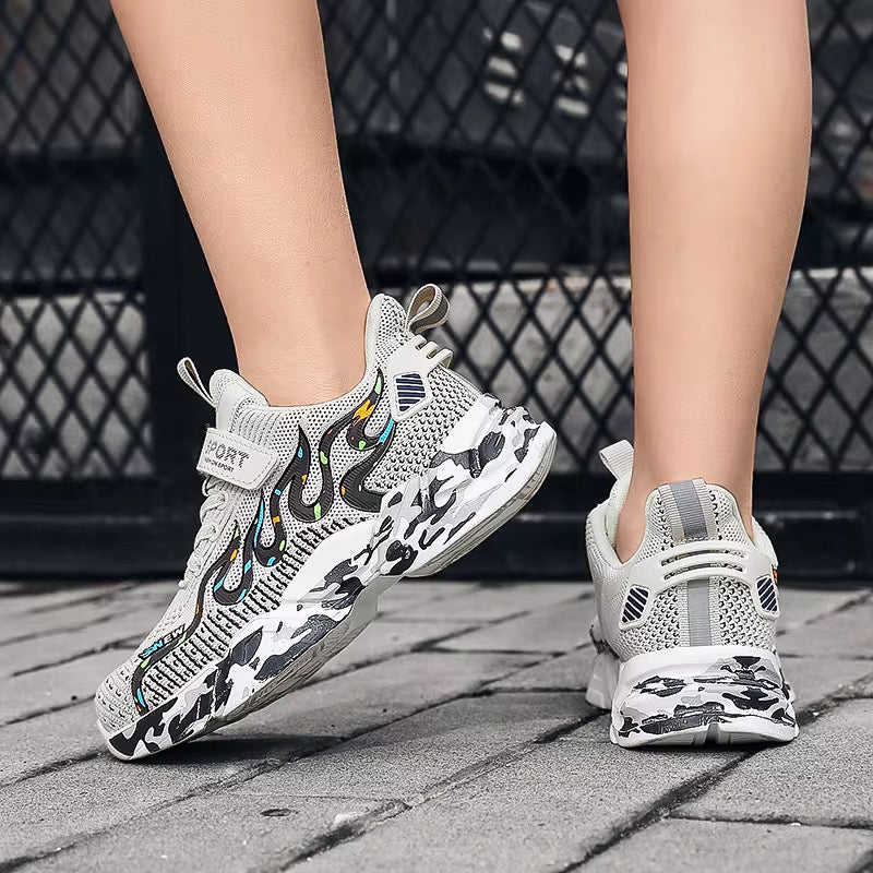 children's sneakers
