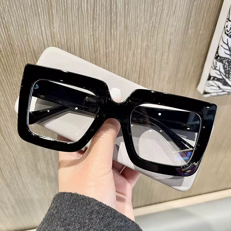 نظارات نسائيه , Women's glasses