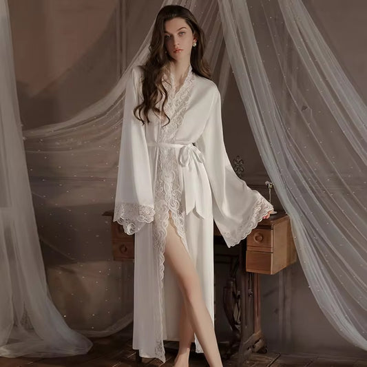 طقم نوم نسائي