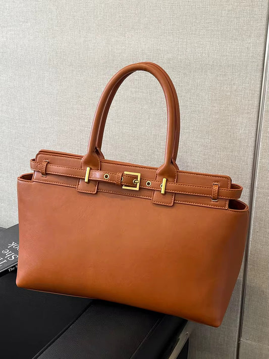 حقائب يد عملية بسعة كبيرة