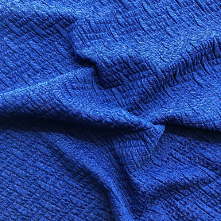 Seersucker Fabric with Wicking Anti Bacterial Finishنسيج سيرساكر مصبوغ بخيوط 94% بوليستر- 6%