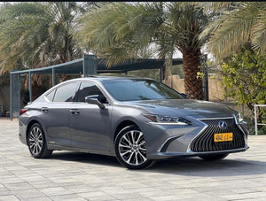 المعتمد لسيارات\ES300 هایبرد لكزس